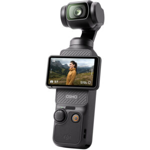 DJI Osmo Pocket 3 Vlogging Camera's expansive 2-inch touch screen, framing your shots has never been easier. The screen rotates for both horizontal and vertical shooting, allowing you to get the ideal composition every time. Whether you're shooting a landscape or a portrait, the Osmo Pocket 3 makes it simple to capture your vision perfectly